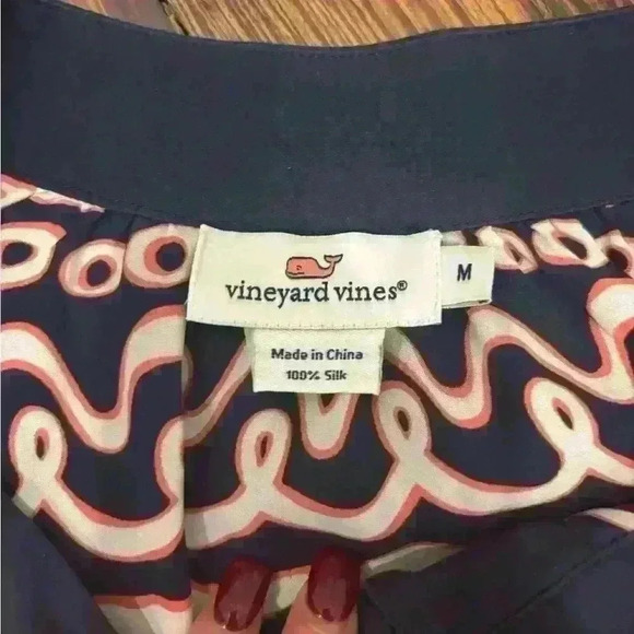 Vineyard Vines 100% Silk Nautical Seascapes 3/4 Sleeve Tunic size M - Picture 5 of 7